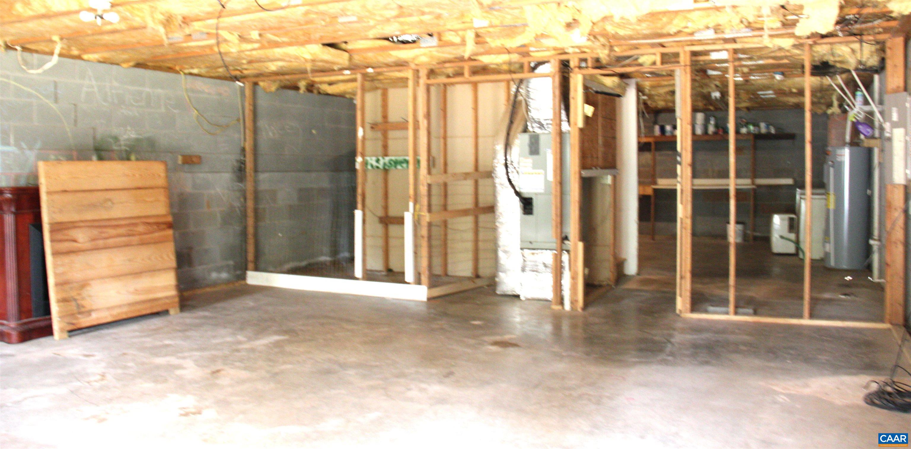 122 Petunia Road Ruckersville, VA 22968 - Photo 44 of 59 a view of entryway with a outdoor space