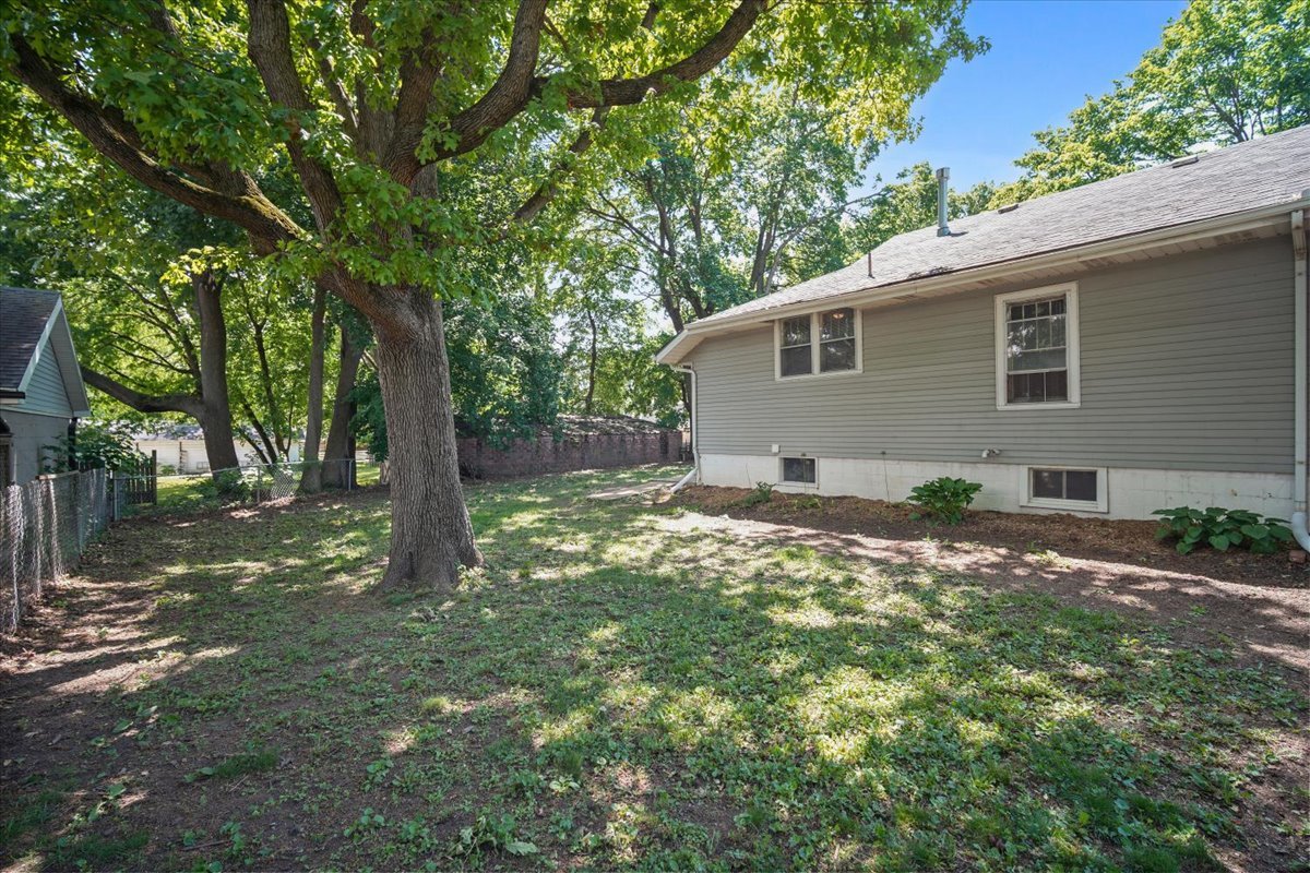 803 Osage Street Normal, IL 61761 - Photo 31 of 35