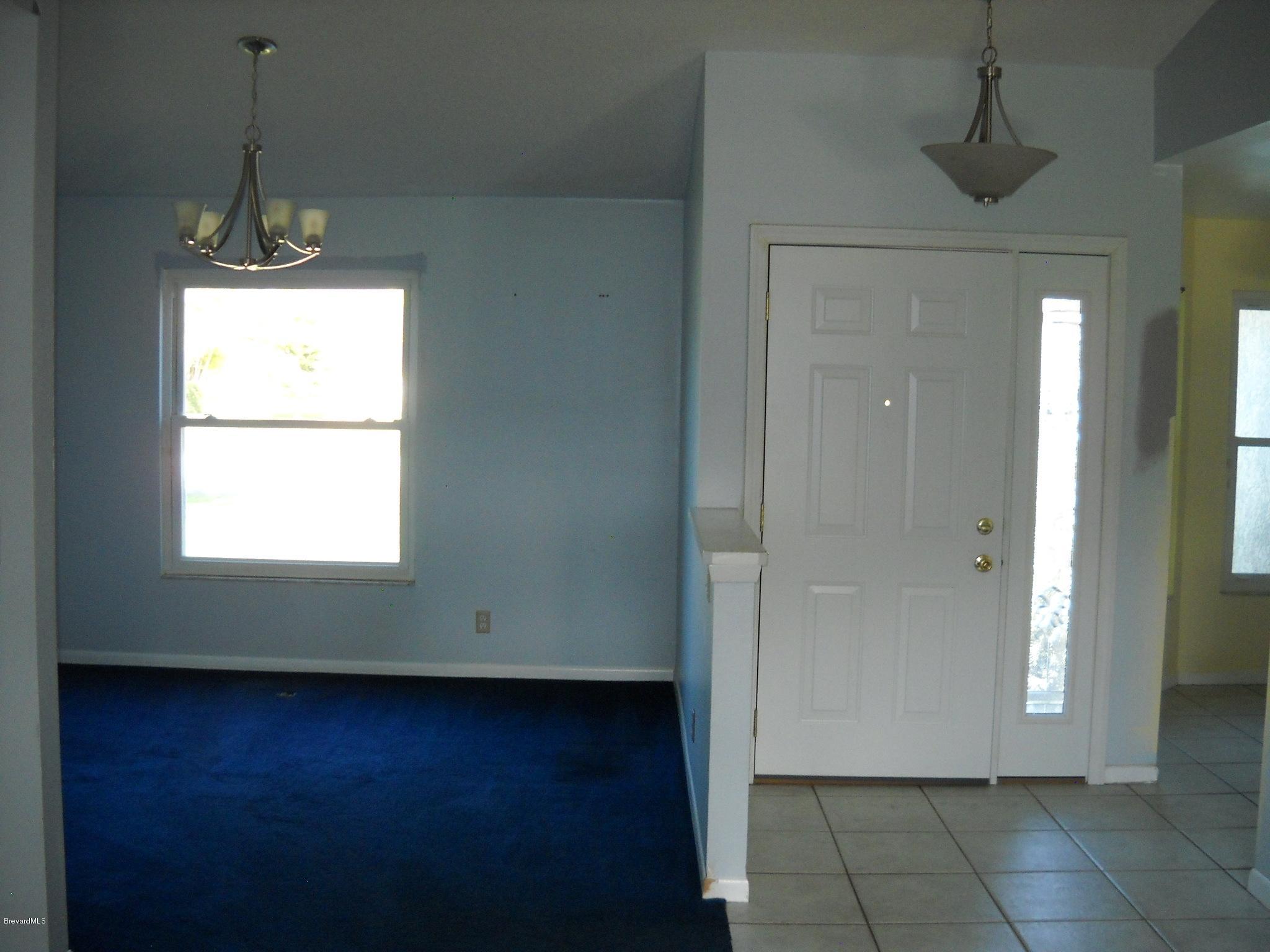 813 Gardener Road Rockledge, FL 32955 - Photo 2 of 21 Entryway view