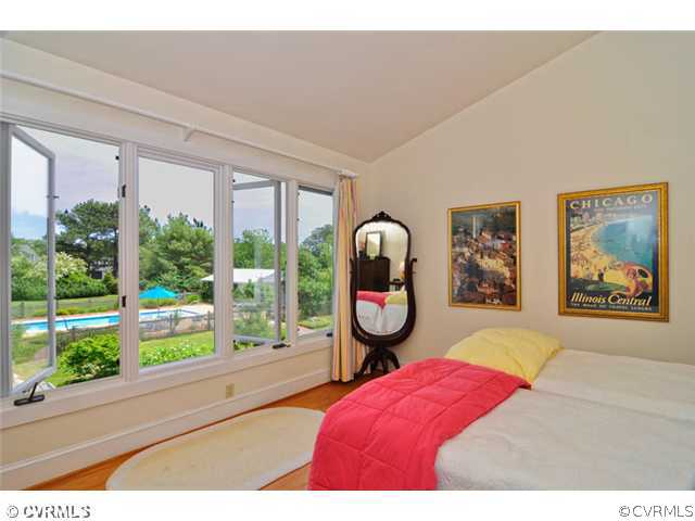 2108 Ocran Road White Stone, VA 22578 - Photo 11 of 18 Gallery Image 11