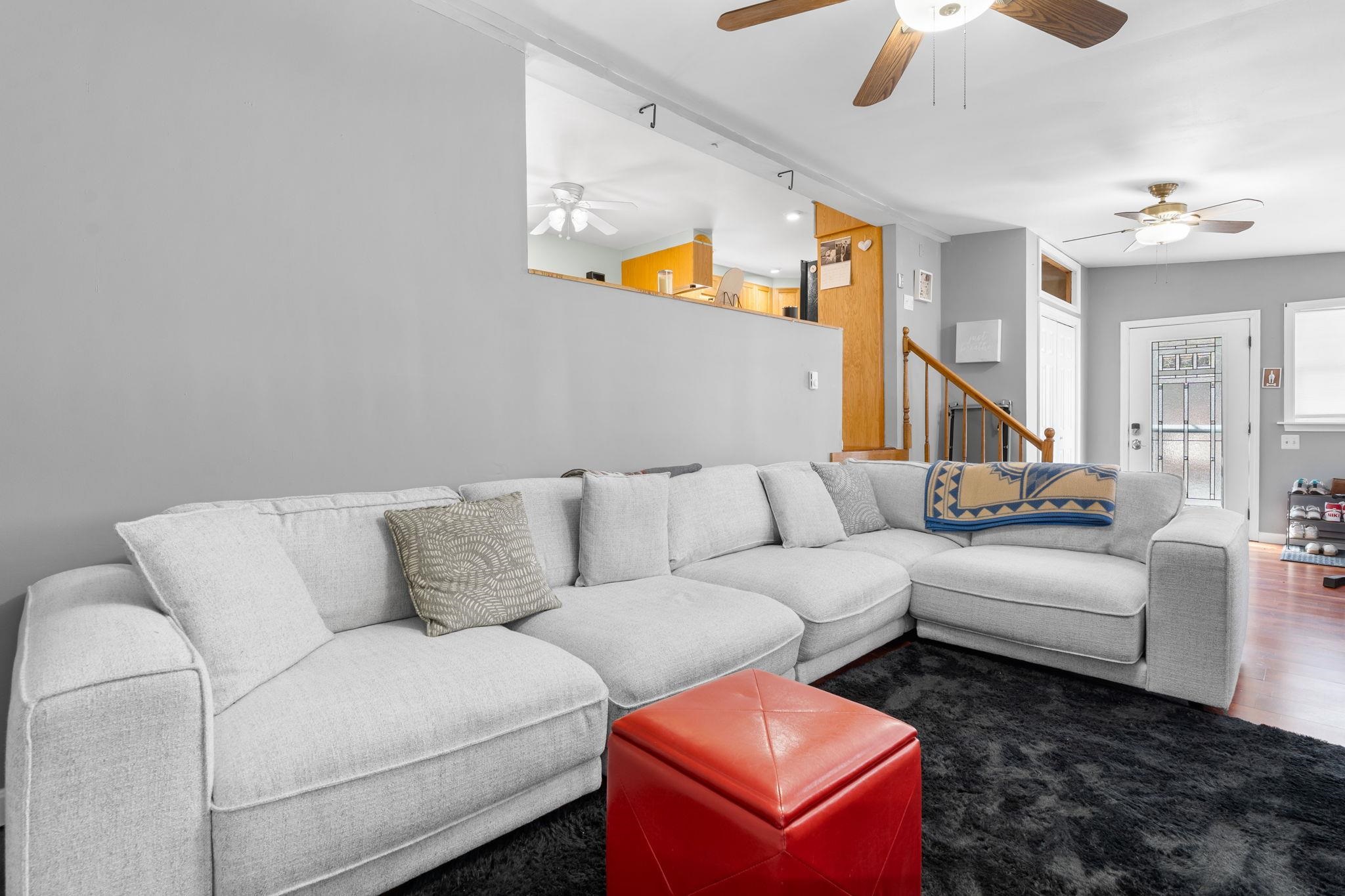 4 Leeann Street Nashua, NH 03062 - Photo 15 of 36