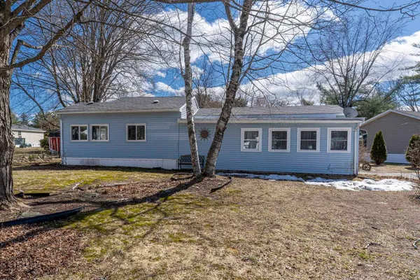$189,000 | 4 Leeann Street, Nashua, NH 03062