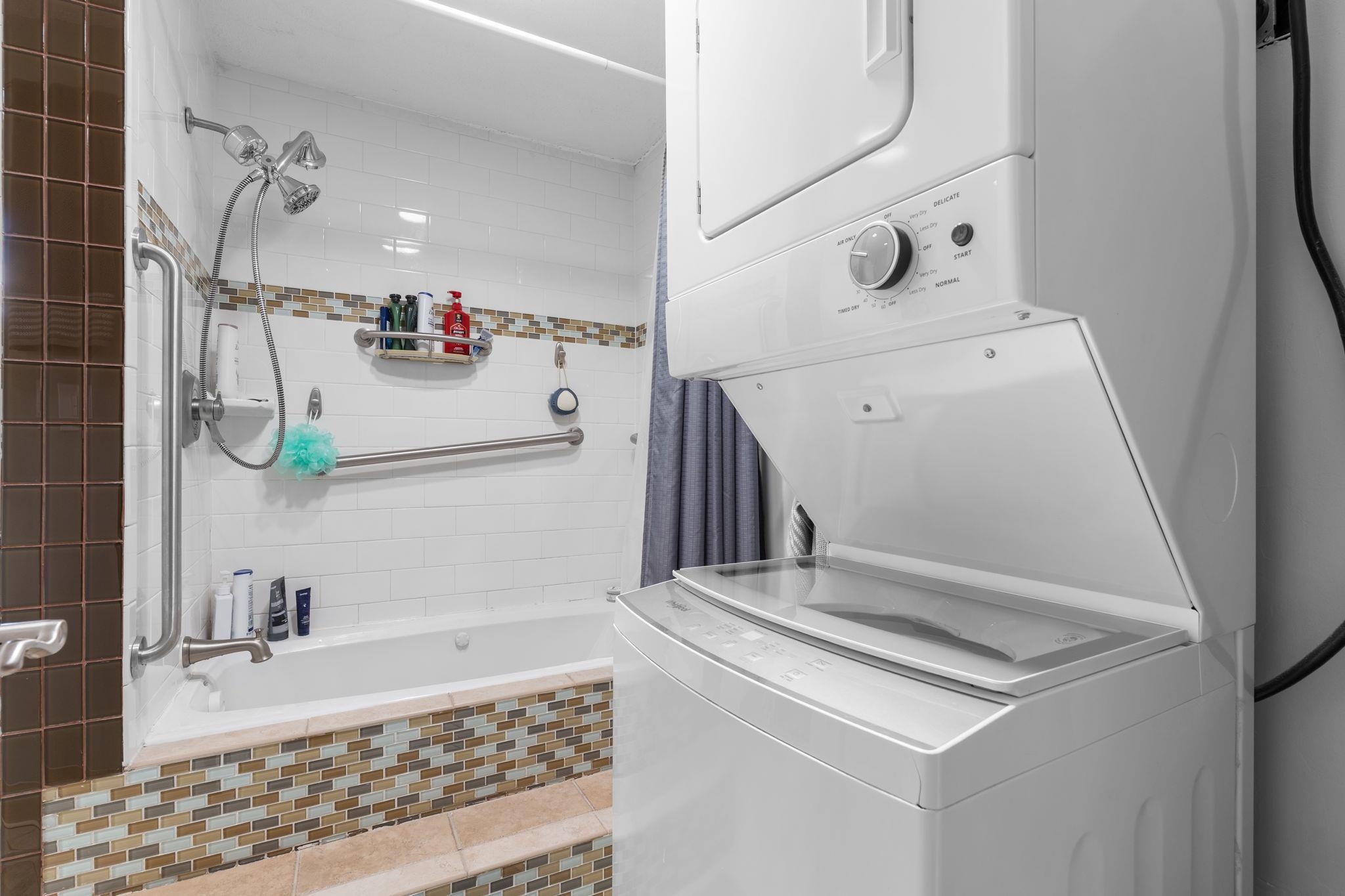 4 Leeann Street Nashua, NH 03062 - Photo 33 of 36