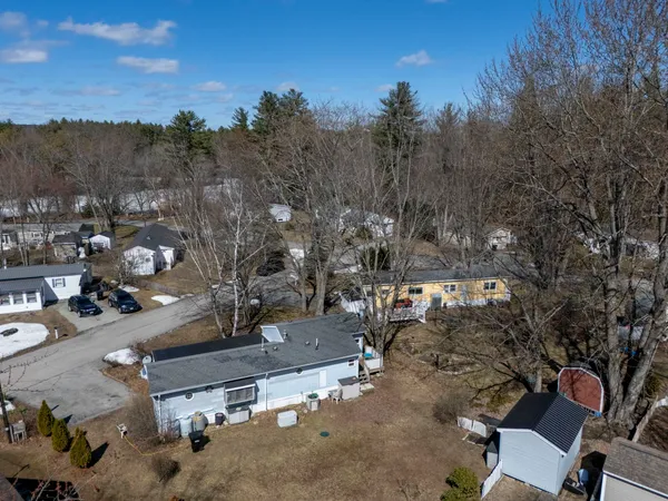 $189,000 | 4 Leeann Street, Nashua, NH 03062