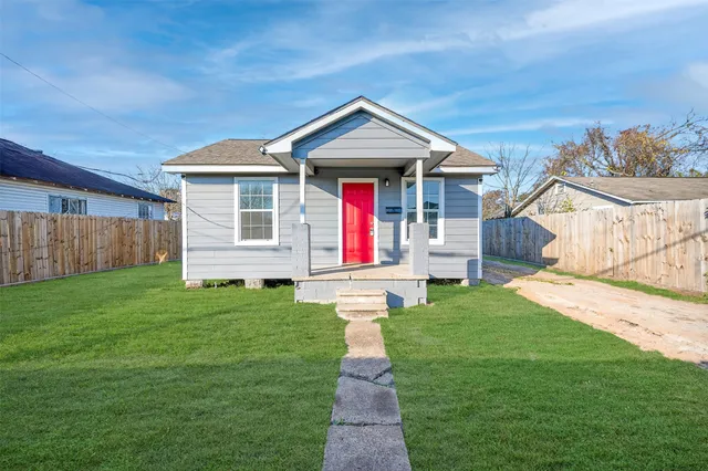 $189,999 | 4009 Linder Street, Houston, TX 77026
