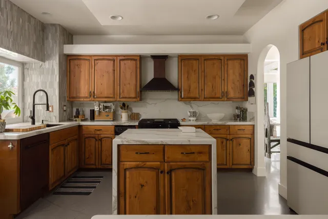 $1,190,000 | 201 Augusta Drive, Palm Desert, CA 92211