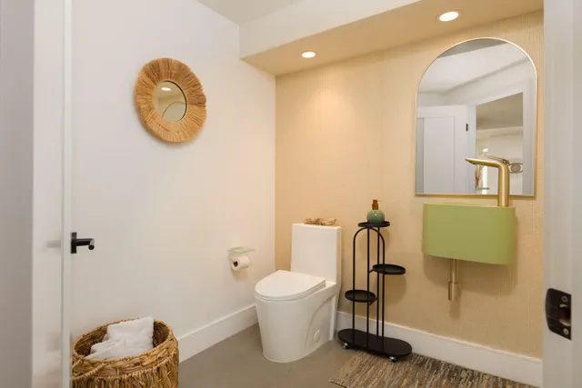 $1,190,000 | 201 Augusta Drive, Palm Desert, CA 92211