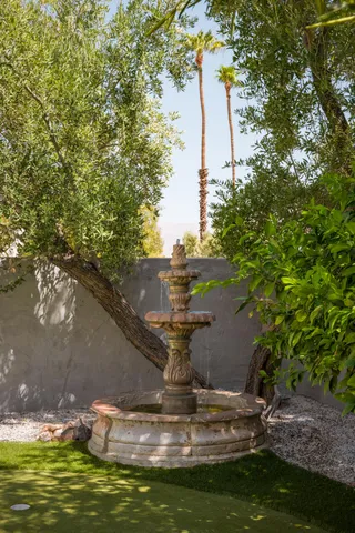 $1,090,000 | 201 Augusta Drive, Palm Desert, CA 92211