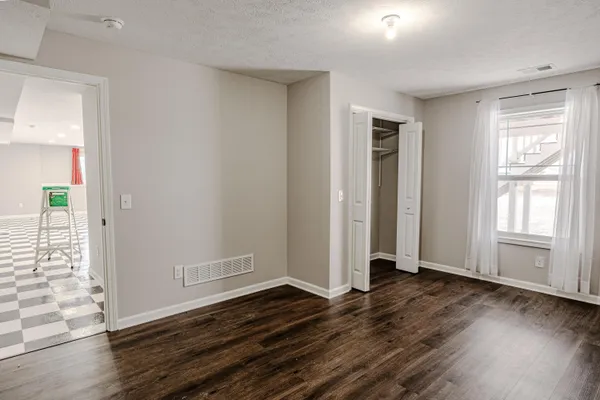 $769,900 | 4478 Point Superior Court, Holland, MI 49424