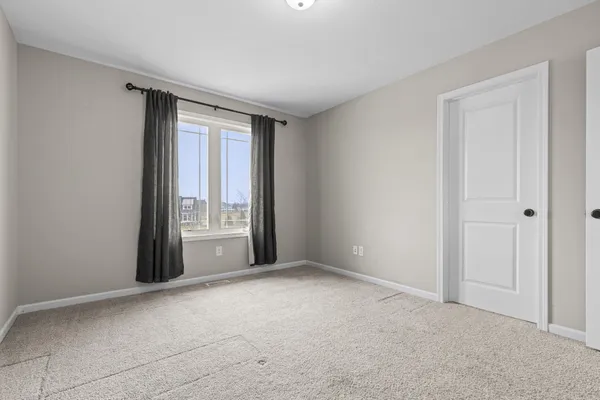 $769,900 | 4478 Point Superior Court, Holland, MI 49424