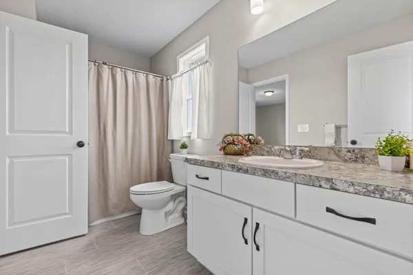 $769,900 | 4478 Point Superior Court, Holland, MI 49424