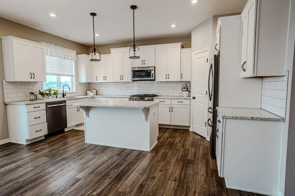 $769,900 | 4478 Point Superior Court, Holland, MI 49424
