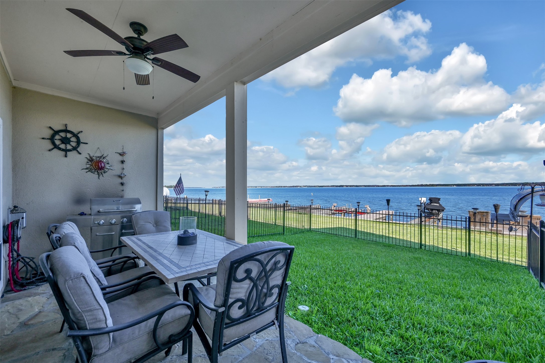 13 Regency Point Conroe, TX 77356 - Photo 22 of 24