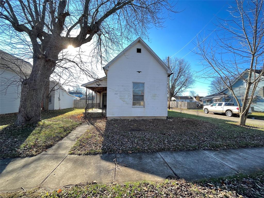 347 West 3rd Street Anderson, IN 46016 - Photo 1 of 32 Gallery Image 1