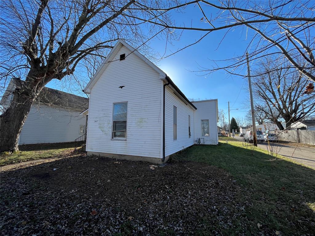 347 West 3rd Street Anderson, IN 46016 - Photo 2 of 32 Gallery Image 2