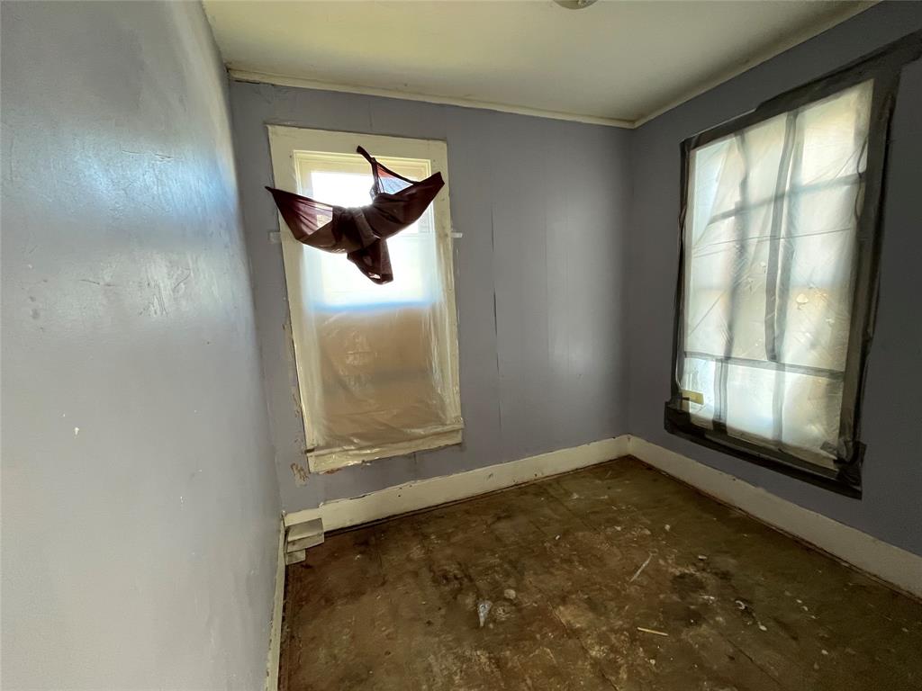 347 West 3rd Street Anderson, IN 46016 - Photo 22 of 32 Gallery Image 22