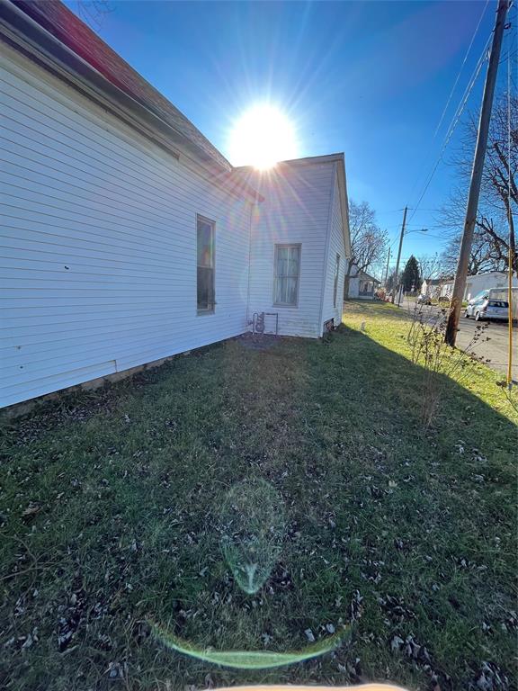 347 West 3rd Street Anderson, IN 46016 - Photo 9 of 32 Gallery Image 9