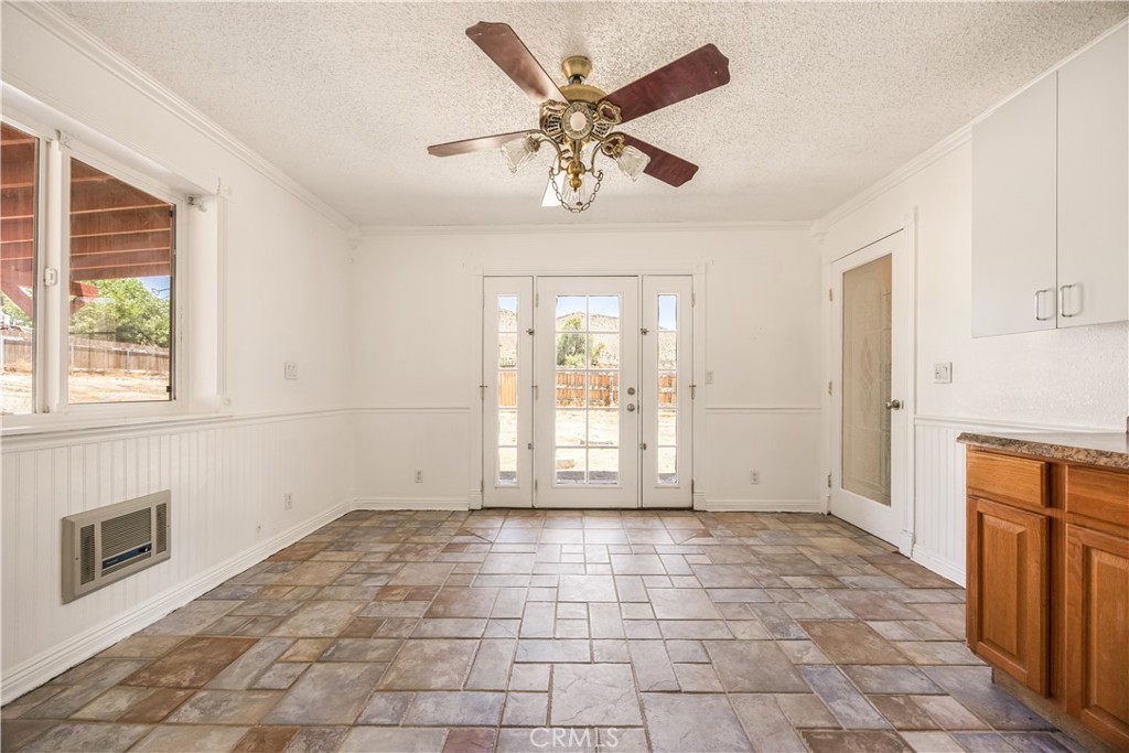 5100 Oil Well Road Phelan, CA 92371 - Photo 26 of 44