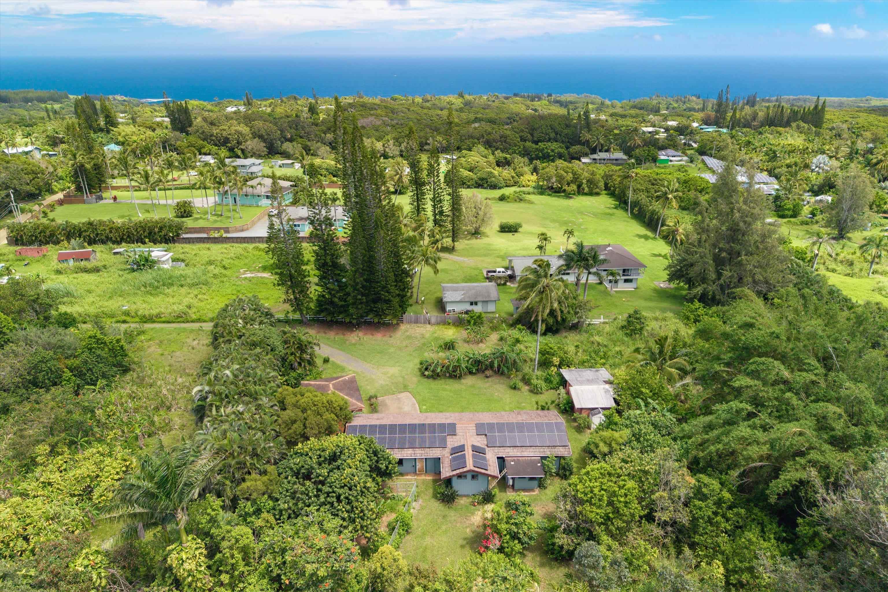 145 South Holokai Road Haiku, HI 96708 - Photo 3 of 50