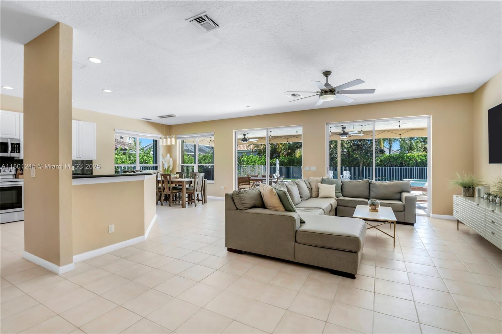 12890 Hyland Circle Boca Raton, FL 33428 - Photo 8 of 71 Gallery Image 8