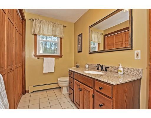 13 Barnstable Road Norfolk, MA 02056 - Photo 5 of 27 Gallery Image 5
