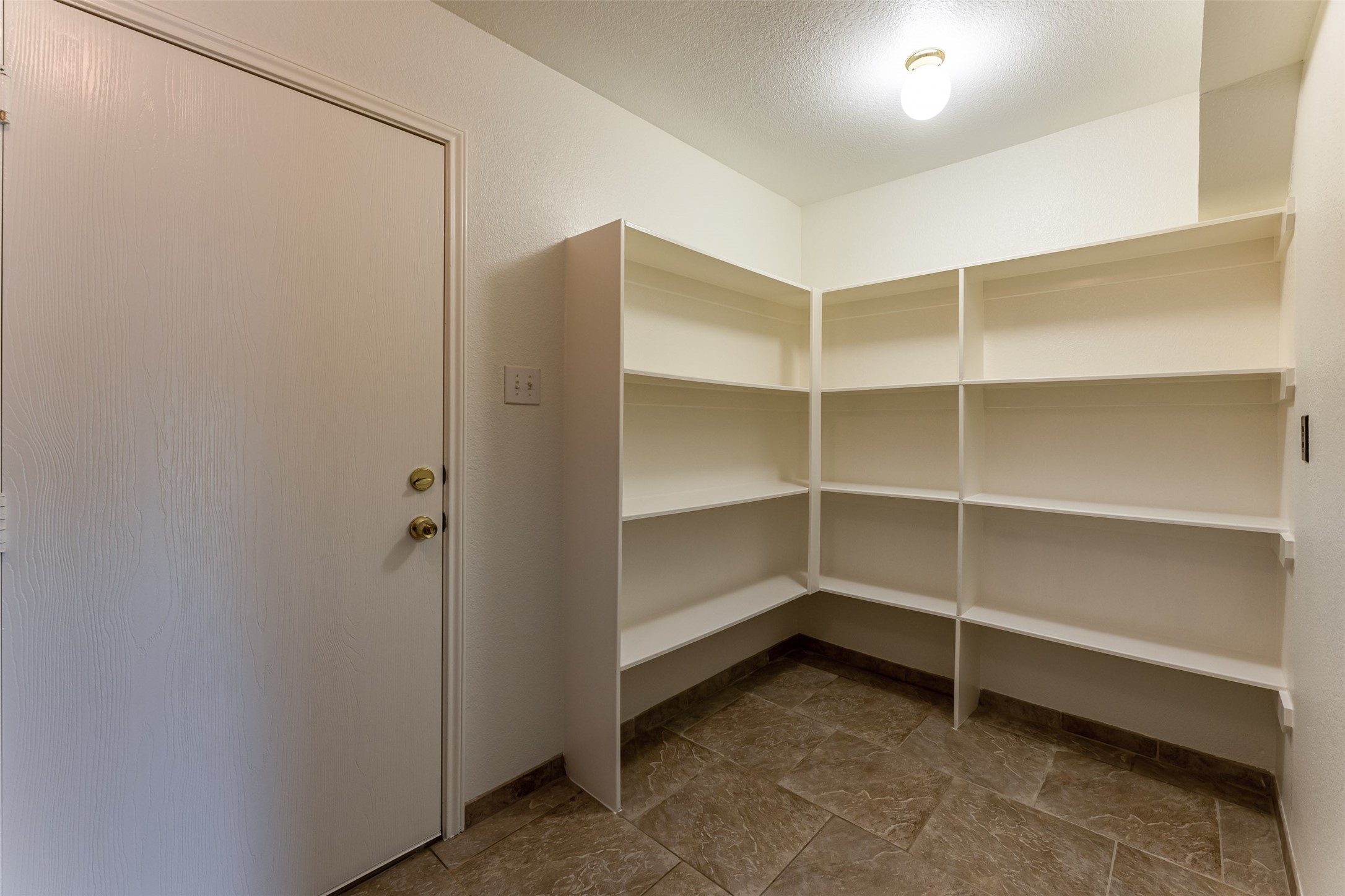 19827 Rustic Lake Lane Cypress, TX 77433 - Photo 15 of 47