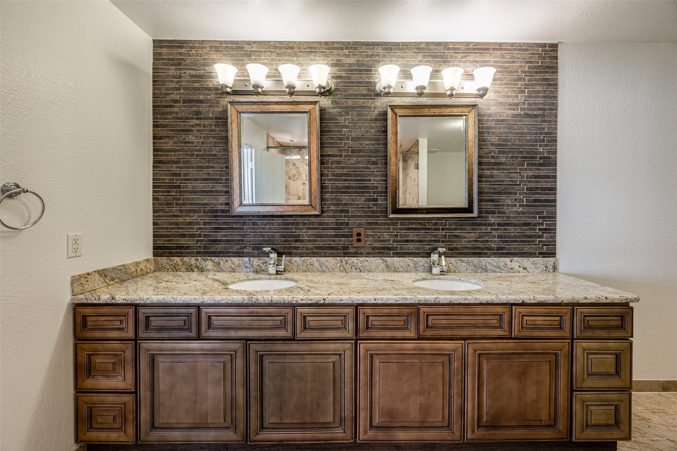 19827 Rustic Lake Lane Cypress, TX 77433 - Photo 20 of 47