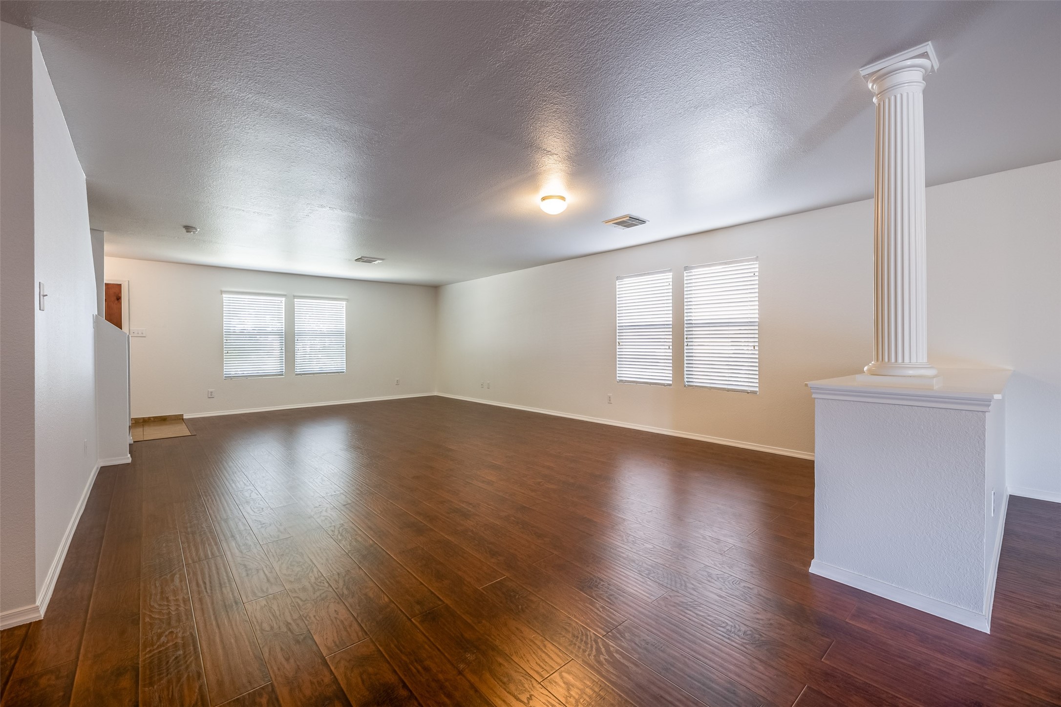 19827 Rustic Lake Lane Cypress, TX 77433 - Photo 6 of 47