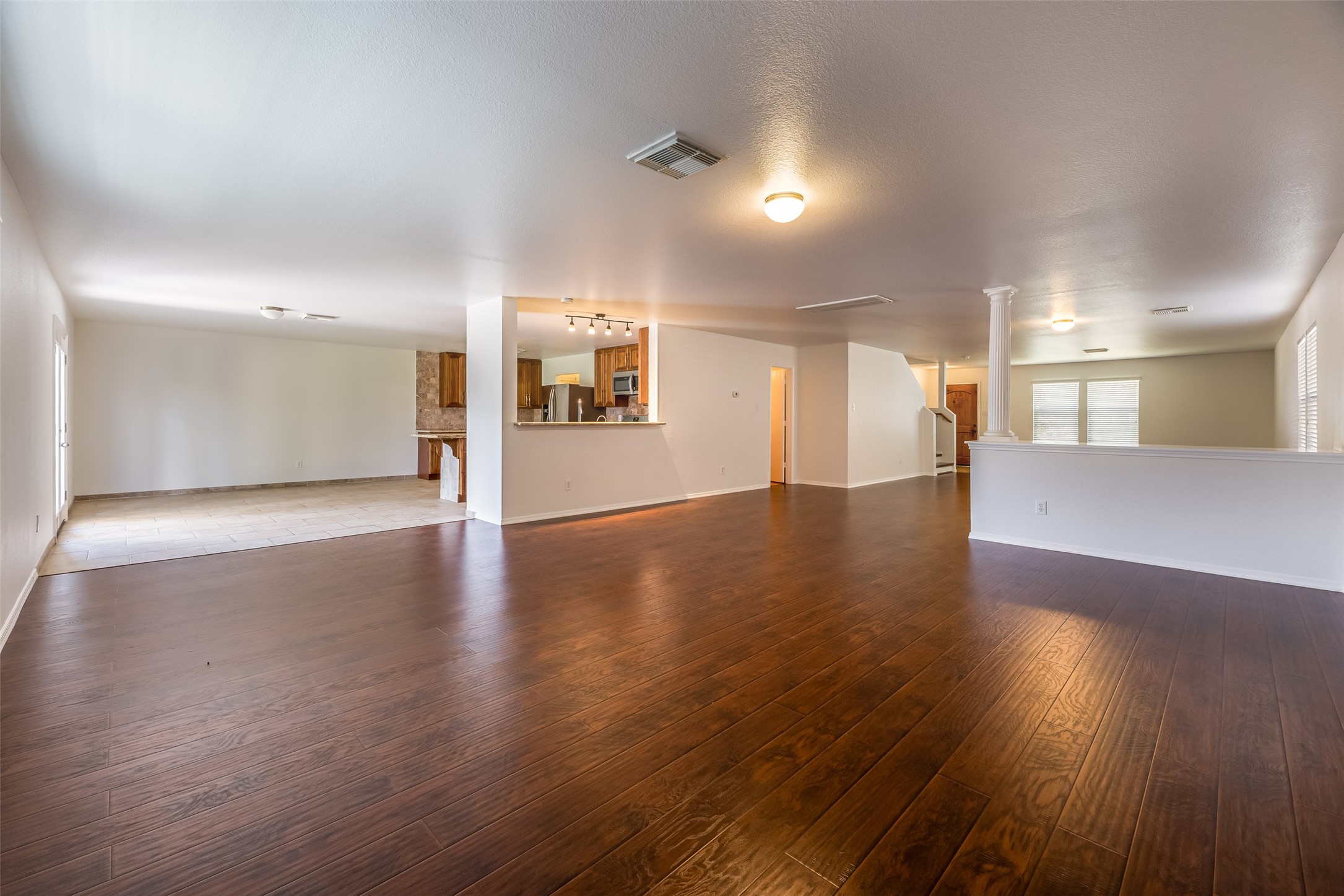 19827 Rustic Lake Lane Cypress, TX 77433 - Photo 8 of 47