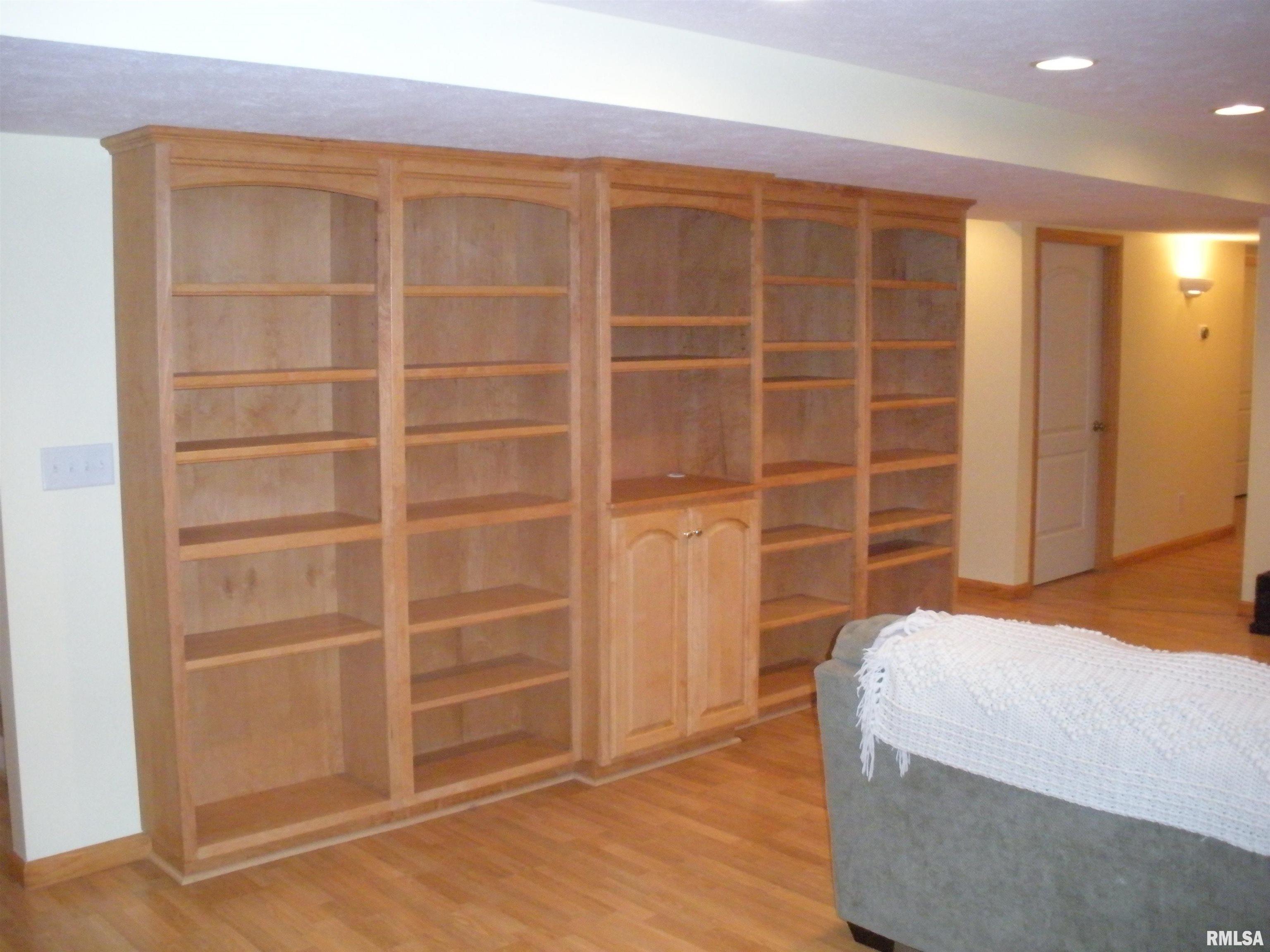 138 Oakview Road Carbondale, IL 62901 - Photo 28 of 36
