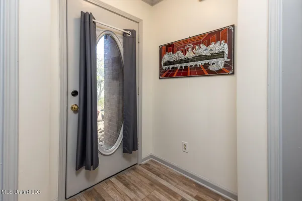 $339,500 | 9218 Lakeside Drive, Olive Branch, MS 38654