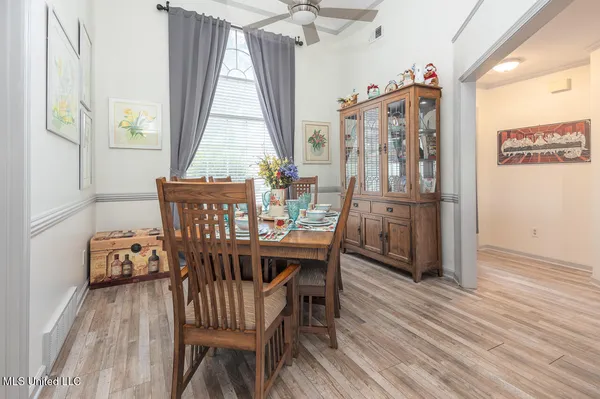 $339,500 | 9218 Lakeside Drive, Olive Branch, MS 38654