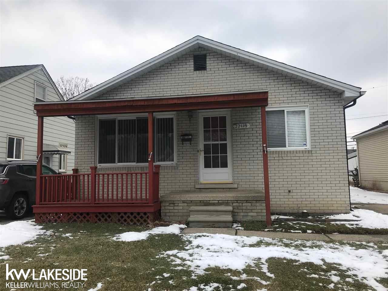 22119 David Eastpointe, MI 48021 - Photo 1 of 5 31372430.JPG