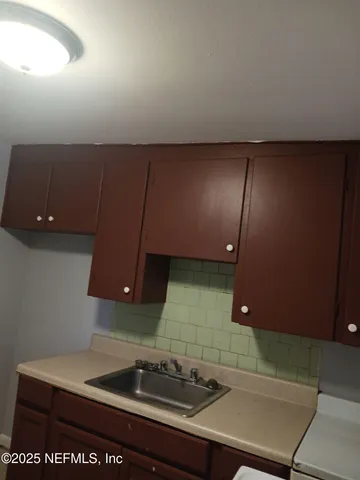 $795 | 1145 West 25th Street, Unit 4, Jacksonville, FL 32209