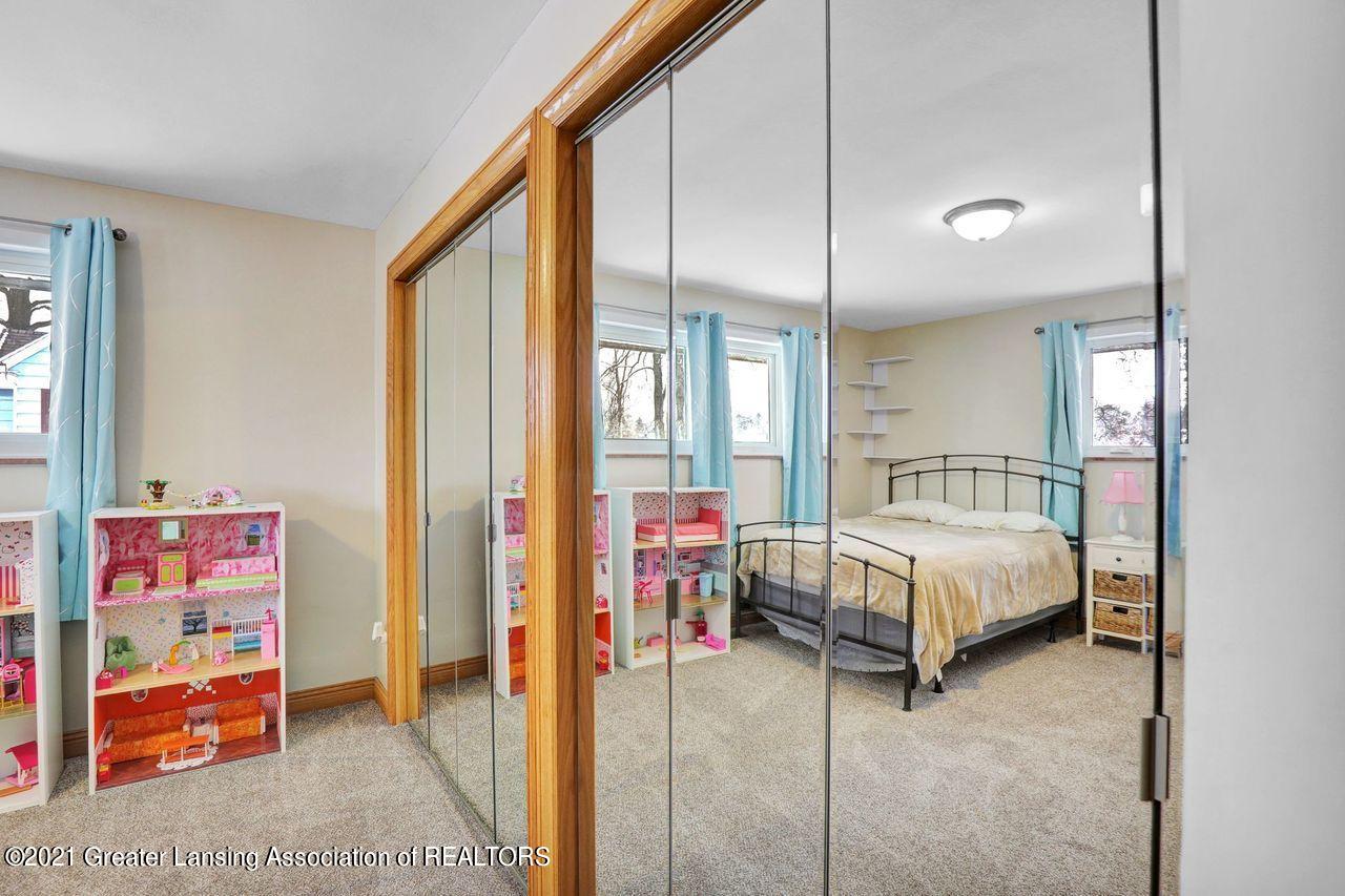 2630 Eaton Rapids Road Lansing, MI 48911 - Photo 14 of 45 Bedroom 1