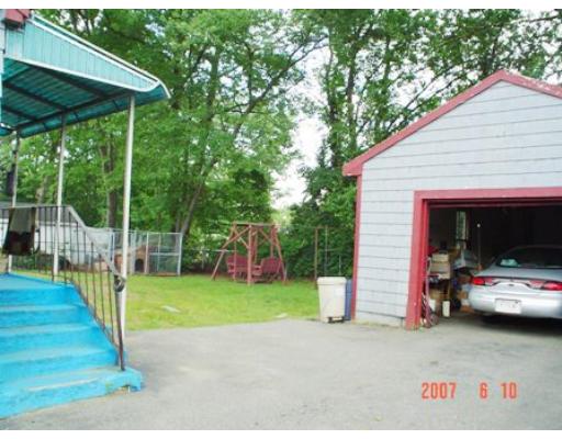 220 West Meadow Road Lowell, MA 01854 - Photo 3 of 8 Gallery Image 3