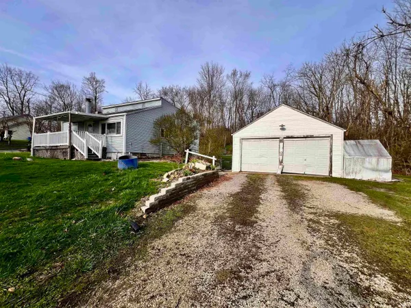 $159,000 | 2051 East Wilcken Road, Columbia City, IN 46725