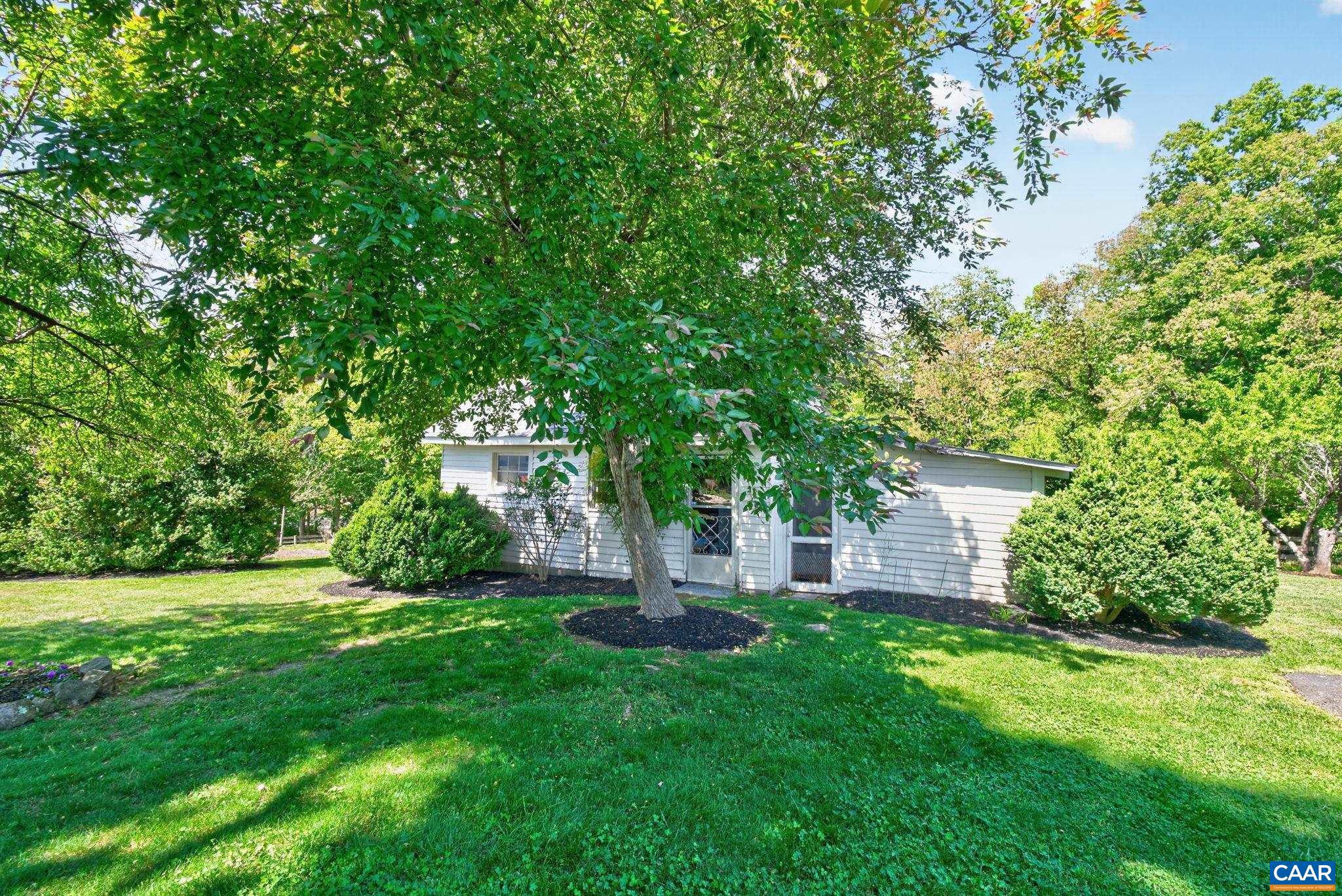 28 Ridgeway Farm Court Keswick, VA 22947 - Photo 37 of 59