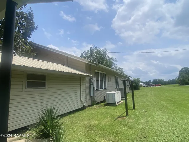 $249,900 | 1026 South Ryan Avenue, Basile, LA 70515