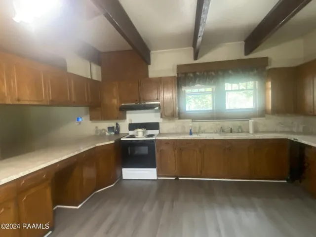 $249,900 | 1026 South Ryan Avenue, Basile, LA 70515