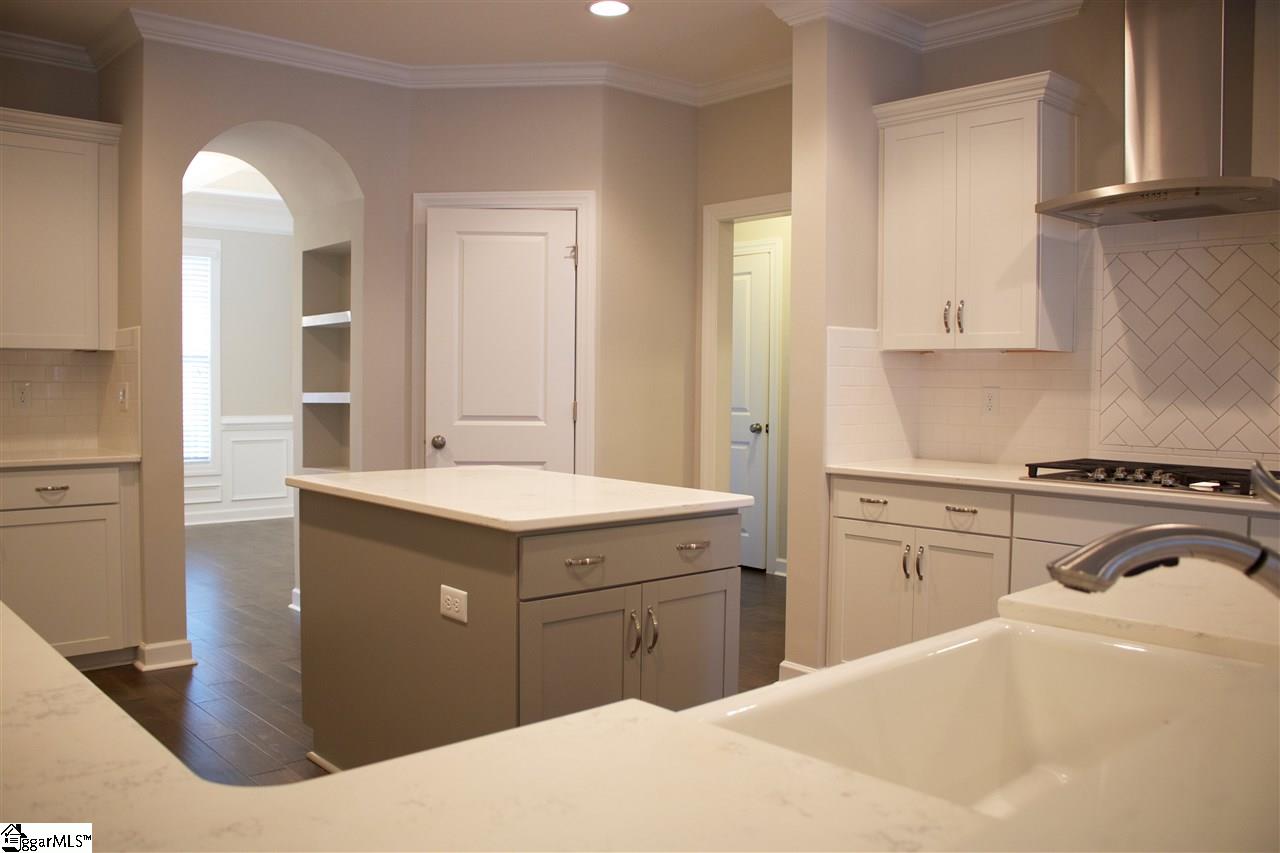 232 Crestgate Way Easley, SC 29642 - Photo 6 of 28 Gallery Image 6