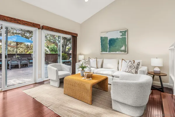 $3,995,000 | 2036 Christy Lane, Del Mar, CA 92014