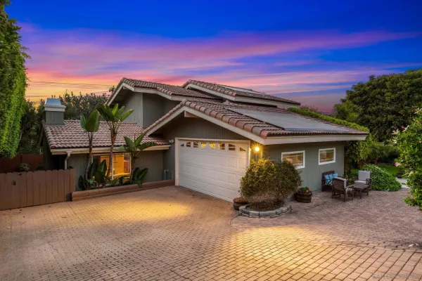 $3,995,000 | 2036 Christy Lane, Del Mar, CA 92014