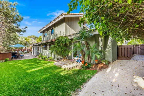 $3,995,000 | 2036 Christy Lane, Del Mar, CA 92014