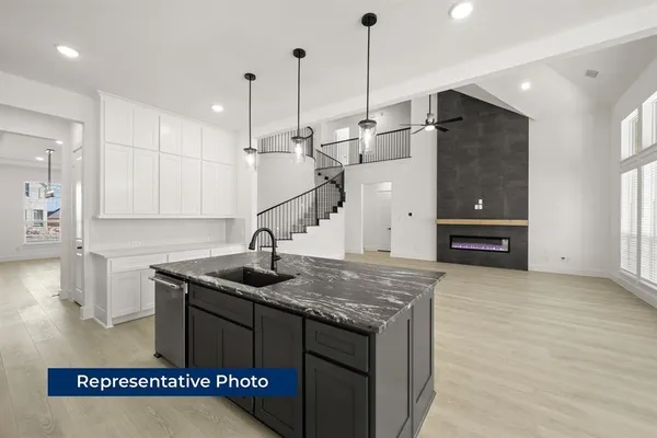 $792,558 | 1115 Willow Lk Drive, DeSoto, TX 75115