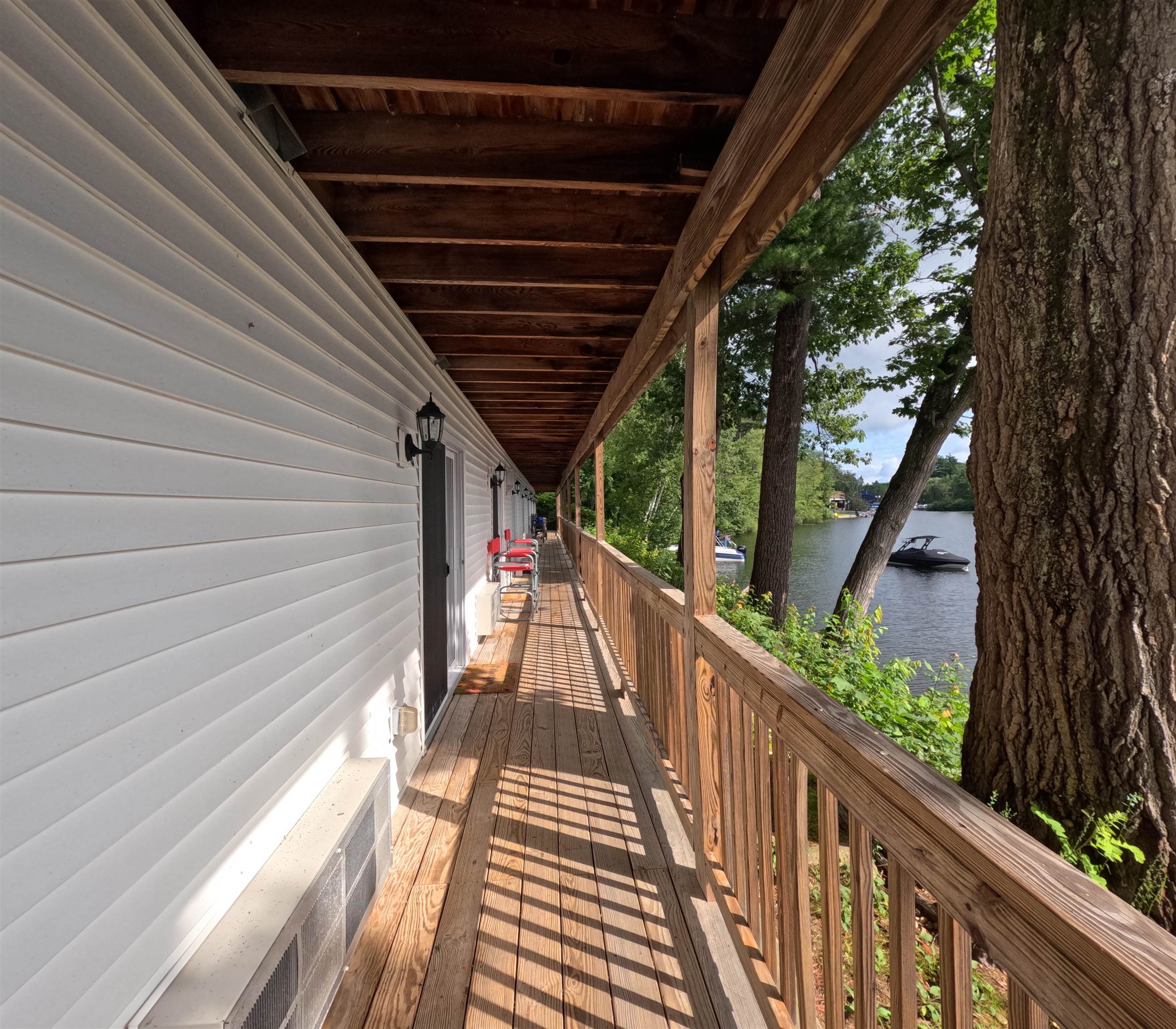 885 Laconia Road Tilton, NH 03276 - Photo 2 of 38