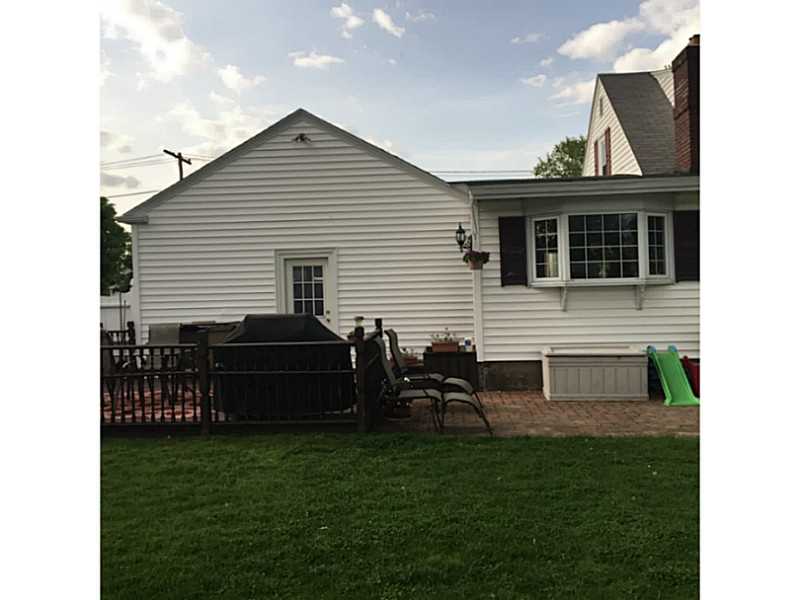 33 Scarborough Road Pawtucket, RI 02861 - Photo 3 of 18 Exterior Back.