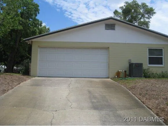 $2,500 | 67 Brookwood Drive, Ormond Beach, FL 32174
