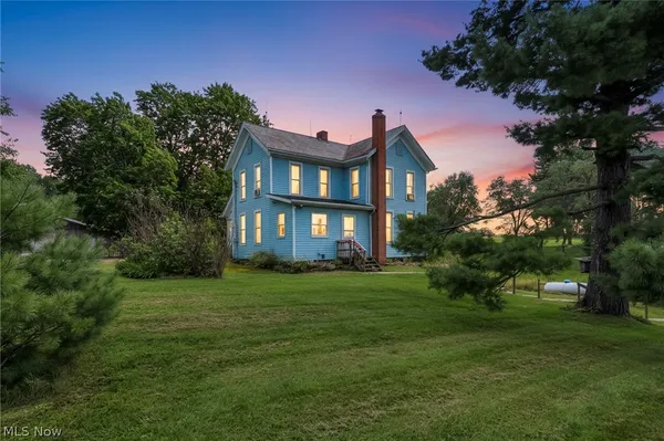 $475,000 | 6012 Apollo Road Northeast, Salineville, OH 43945