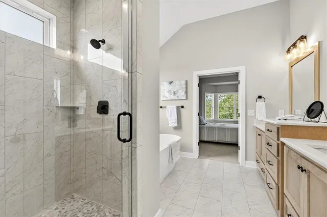 $774,900 | 7014 North Anita Avenue, Kansas City, MO 64151